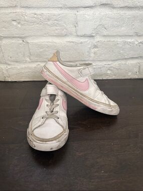 Nike White Sneakers with Pink Swoosh and Tan Heel Accent